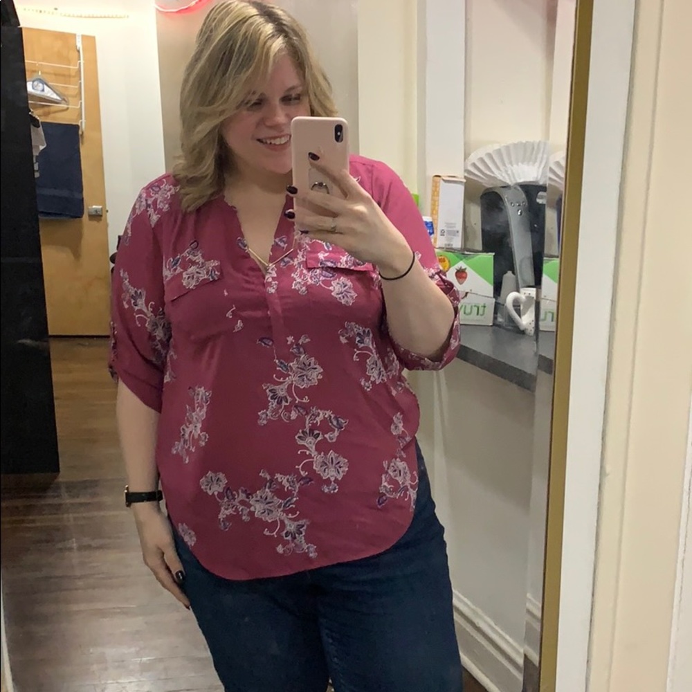 New without tags pink flower Torrid blouse, size 1